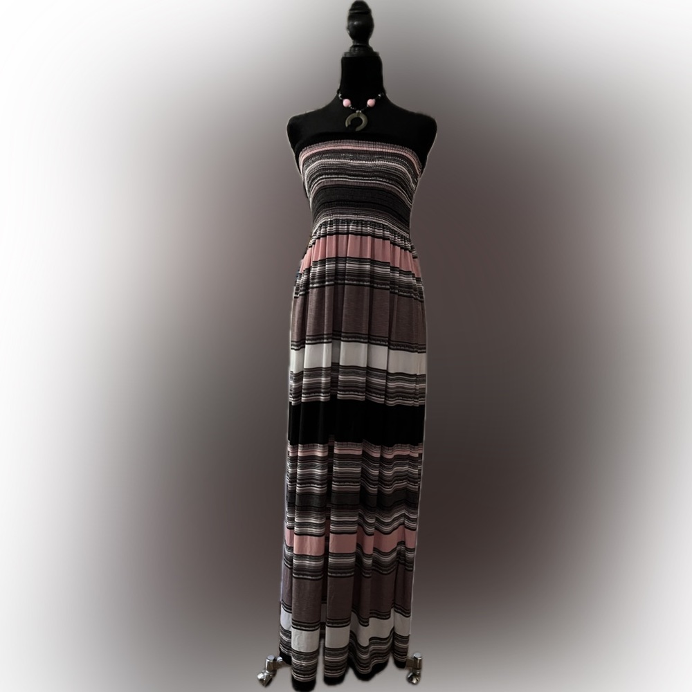 Meetu Magic Woman’s Beaded Neck Stripped Maxi Dress Size L